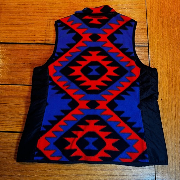 Lauren-Ralph Lauren Active Wear Women's Blue and Orange  Geometric Vest size XL - Picture 2 of 5